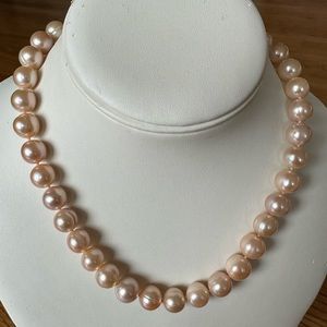 HANDMADE NATURAL Peach Colored Cultured Pearl Necklace - 14K GF - HAND KNOTTED